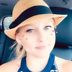 Meet your Posher, Kaili